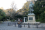 Рядом с памятником Такамори Сайго (прототип Кацумото - одного из главных героев фильма "Последний самурай").